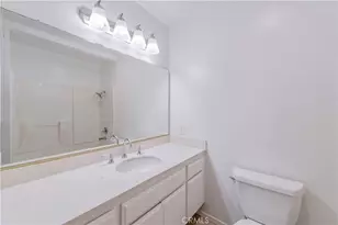 107 Oxford, Irvine, CA 92612 - Photo 7