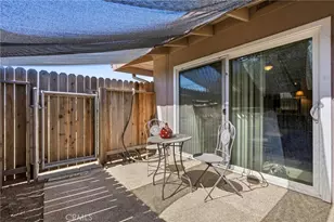 2813 Summit Cir, Bakersfield, CA 93306 - Photo 25