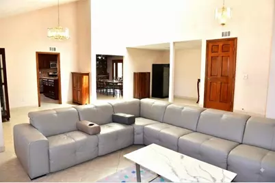 722 Sir George Court, Moorpark, CA 93021 - Photo 3