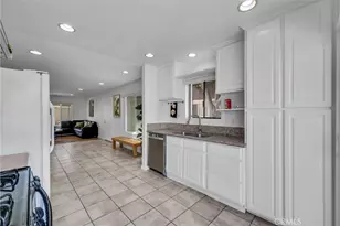 2142 W Liverpool Ln, Anaheim, CA 92804 - Photo 9