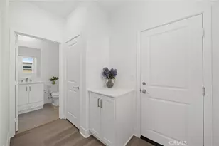 201 Longspur Dr, Irvine, CA 92618 - Photo 19