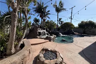 8242 Lambert Dr, Huntington Beach, CA 92647 - Photo 37