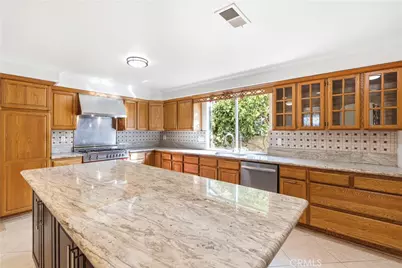 14902 Dahlquist, Irvine, CA 92604 - Photo 5