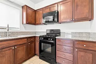 11137 Parr Ave, Sunland, CA 91040 - Photo 5