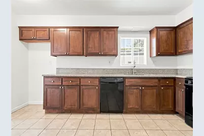 11137 Parr Avenue, Sunland, CA 91040 - Photo 7