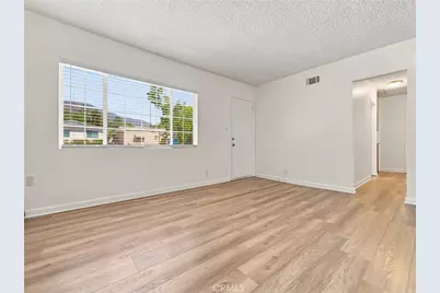 11137 Parr Avenue, Sunland, CA 91040 - Photo 3