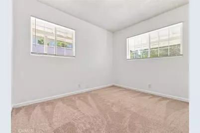 11137 Parr Avenue, Sunland, CA 91040 - Photo 13