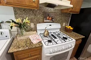 1950 W Glenoaks, Anaheim, CA 92801 - Photo 11