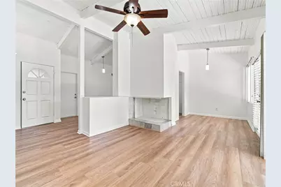 7735 Zelzah Avenue, Reseda, CA 91335 - Photo 7