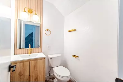8851 Independence Avenue #Apt 33, Los Angeles, CA 91304 - Photo 19