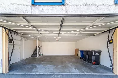 8851 Independence Avenue #Apt 33, Los Angeles, CA 91304 - Photo 35