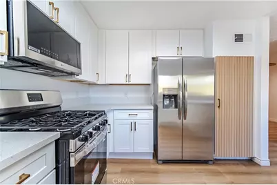 8851 Independence Avenue #Apt 33, Los Angeles, CA 91304 - Photo 15