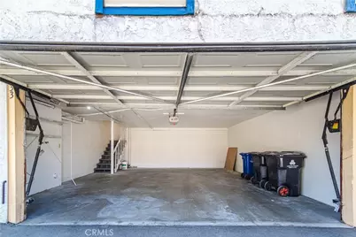 8851 Independence Avenue #Apt 33, Los Angeles, CA 91304 - Photo 35