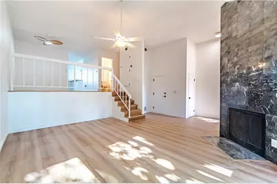 8851 Independence Avenue #Apt 33, Los Angeles, CA 91304 - Photo 7