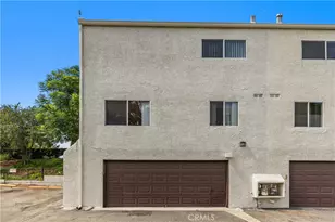 9350 Via Monique, Los Angeles, CA 91504 - Photo 5
