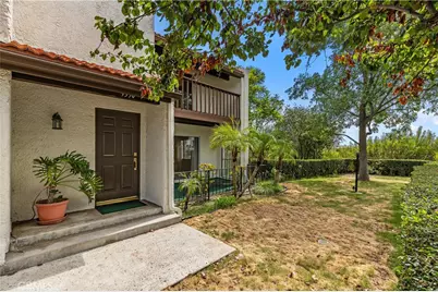 9350 Via Monique, Los Angeles, CA 91504 - Photo 1