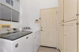 31 Dinuba, Irvine, CA 92602 - Photo 17