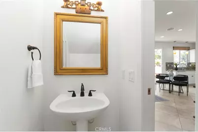 223 Sparkleberry Avenue, Orange, CA 92865 - Photo 29