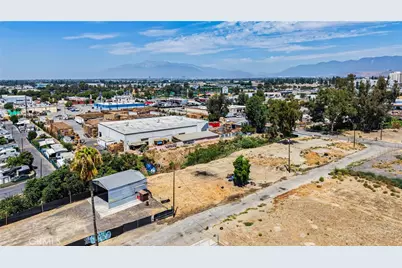 350 S Mayfield Avenue, San Bernardino, CA 92401 - Photo 21