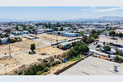 350 S Mayfield Avenue, San Bernardino, CA 92401 - Photo 13