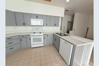36547 Caleandra Street, Palmdale, CA 93552 - Photo 5