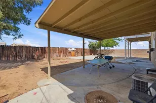 15290 Alexandria, Adelanto, CA 92301 - Photo 35