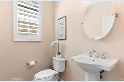 56 Island Coral, Irvine, CA 92620 - Photo 5