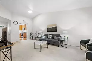 75 Via Contento, Rancho Santa Margarita, CA 92688 - Photo 5