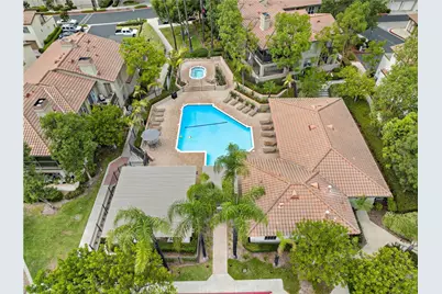 75 Via Contento, Rancho Santa Margarita, CA 92688 - Photo 19