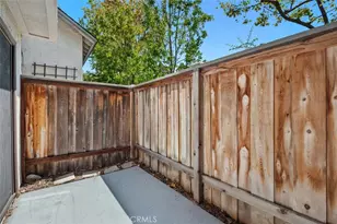 1091 Stone Brook Ln, Costa Mesa, CA 92627 - Photo 21