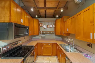 1000 W Macarthur Boulevard #13, Santa Ana, CA 92707 - Photo 1