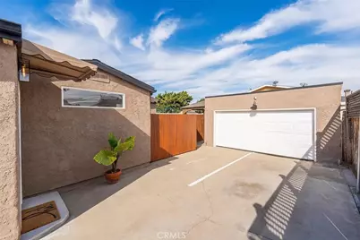3667 W 110th, Inglewood, CA 90303 - Photo 23