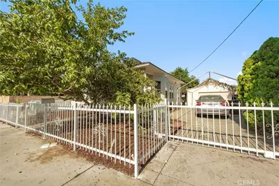 760 S Elm St, Pomona, CA 91766 - Photo 27
