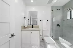 4014 Channel Pl, Newport Beach, CA 92663 - Photo 29