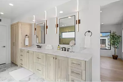 4014 Channel Place, Newport Beach, CA 92663 - Photo 23
