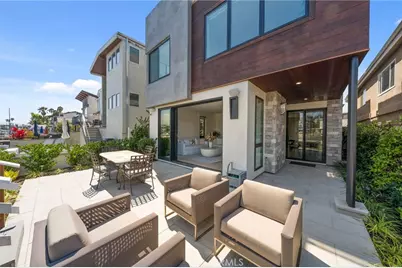 4014 Channel Place, Newport Beach, CA 92663 - Photo 11