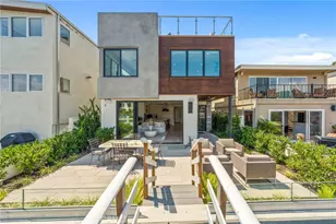 4014 Channel Pl, Newport Beach, CA 92663 - Photo 1