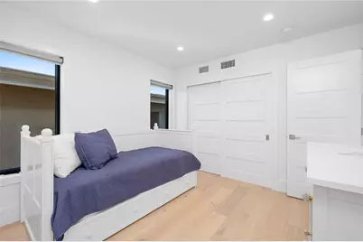 4014 Channel Place, Newport Beach, CA 92663 - Photo 33