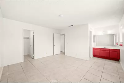 2310 Edam, Lancaster, CA 93536 - Photo 7