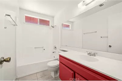 2310 Edam, Lancaster, CA 93536 - Photo 9
