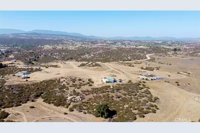 48 Voyager, Temecula, CA 92592 - Photo 5