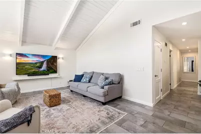 25132 Southport Street, Laguna Hills, CA 92653 - Photo 7