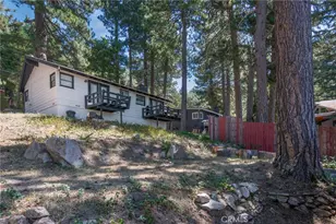 31472 Panorama Dr, Running Springs, CA 92382 - Photo 35