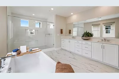 24373 Camino Oceano, Valencia, CA 91354 - Photo 19
