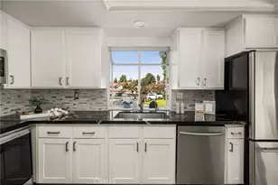 73 Weepingwood, Irvine, CA 92614 - Photo 23