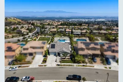 2627 Chad Zeller, Corona, CA 92882 - Photo 41