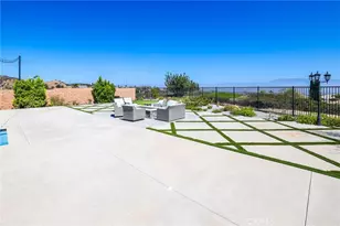 2627 Chad Zeller, Corona, CA 92882 - Photo 37