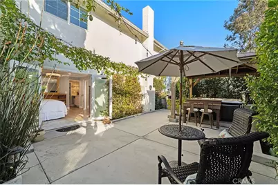 8239 Sugarman Drive, La Jolla, CA 92037 - Photo 13