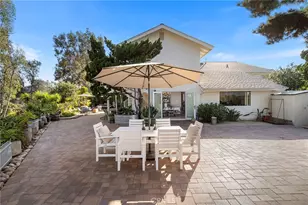 8239 Sugarman Dr, La Jolla, CA 92037 - Photo 29