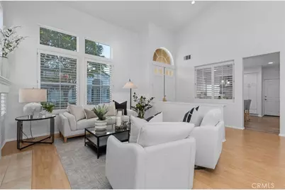 21285 Mazatlan, Mission Viejo, CA 92692 - Photo 5